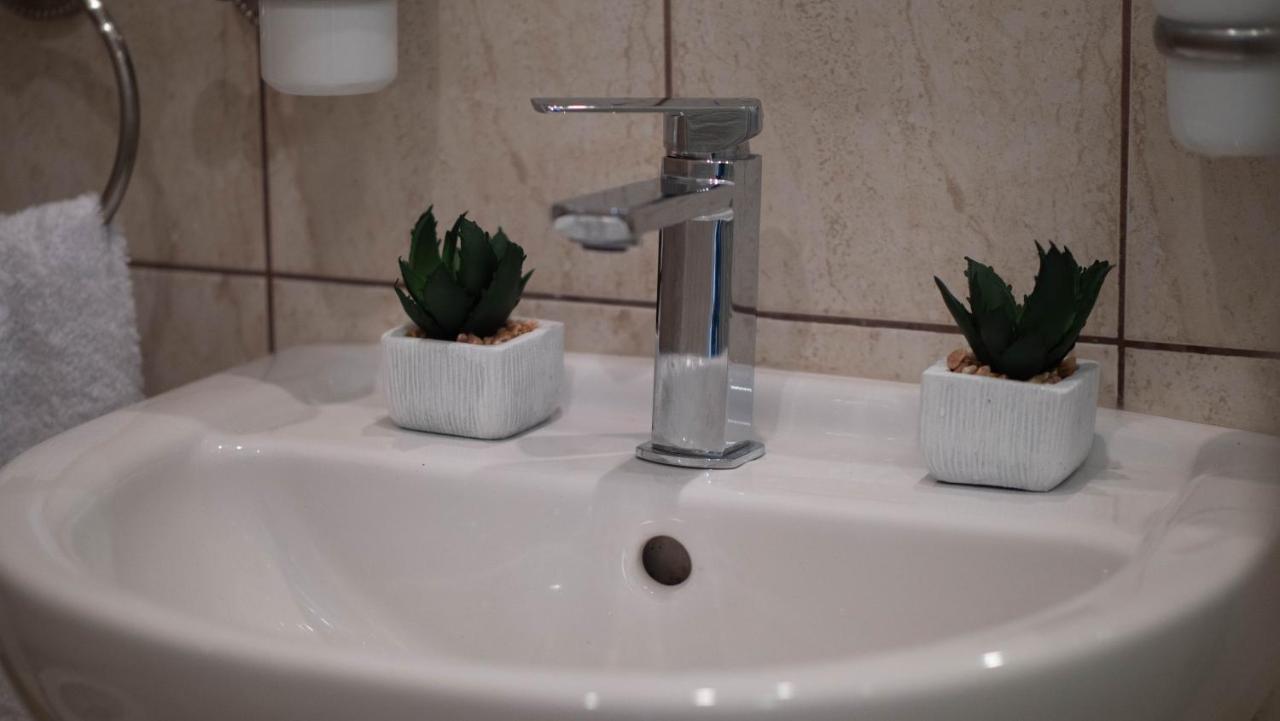 סיביו A&A Central Apartment מראה חיצוני תמונה